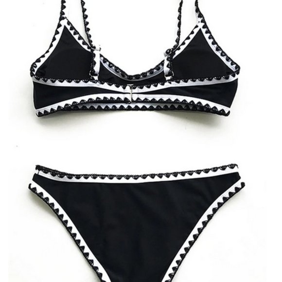 CUPSHE - NWT Black And White Crochet Bikini - Picture 3 of 4